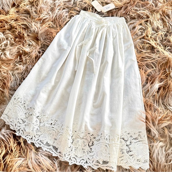 ✨🕊️Authentic Heirloom Gloriane Skirt 🪄By Request✌️💋Not For Sale🥂✨ - Picture 5 of 15